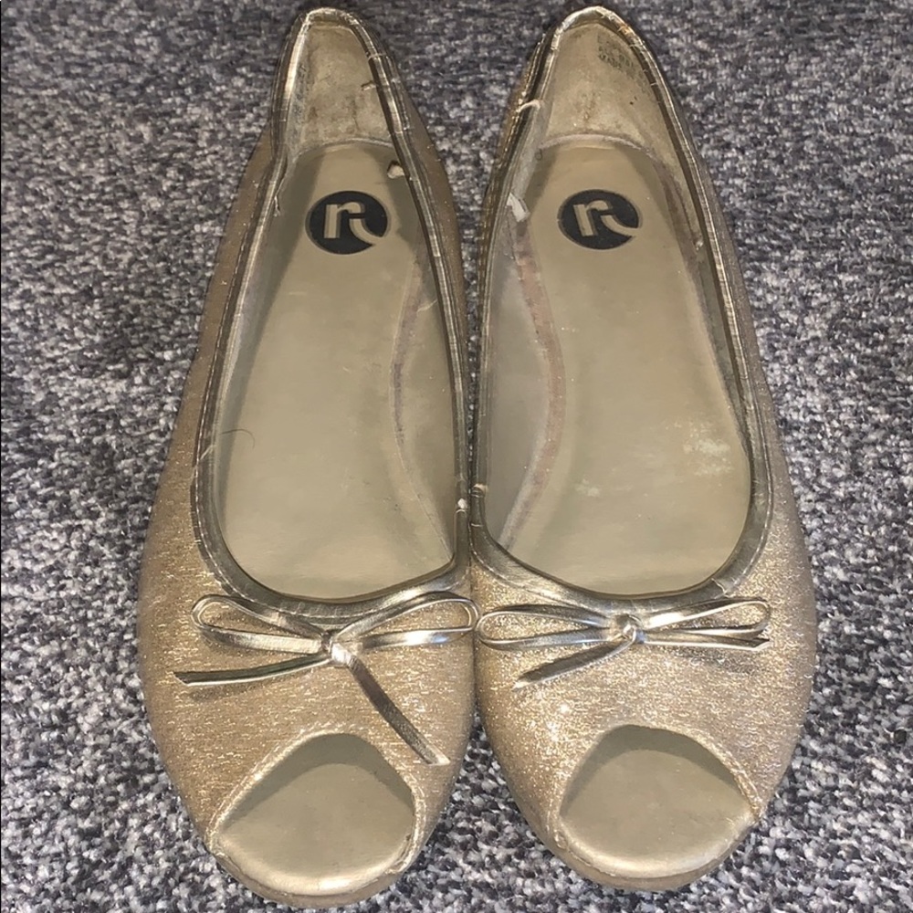 There’s no place like Tabby’s closet! Golden flats